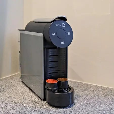 Apartman Lovely Fully Equipped Near Subway N12