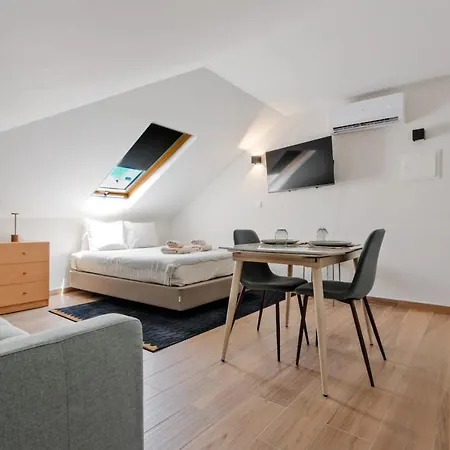 Lovely Fully Equipped Near Subway N12 Apartment Lisbon