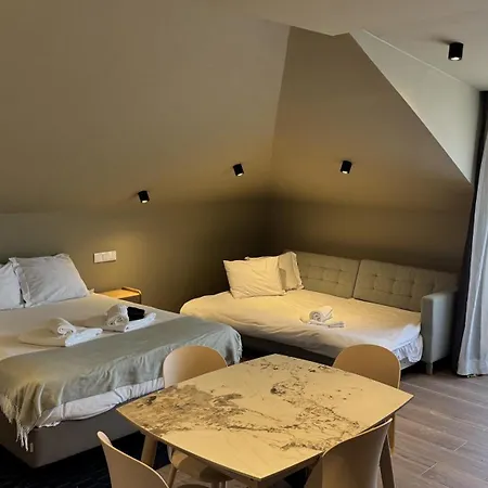 Lovely Fully Equipped Near Subway N12 * Lissabon