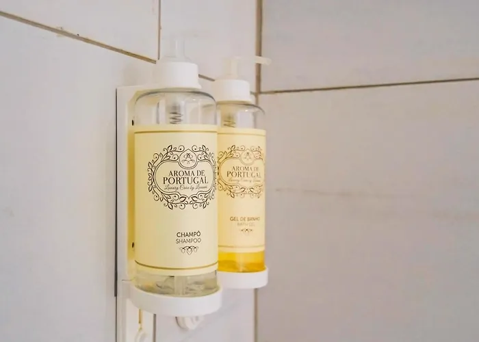 Lovely Fully Equipped Near Subway N12 *