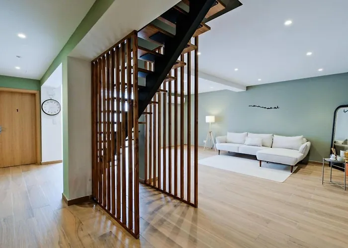 Lovely Fully Equipped Near Subway N12 Lisbon