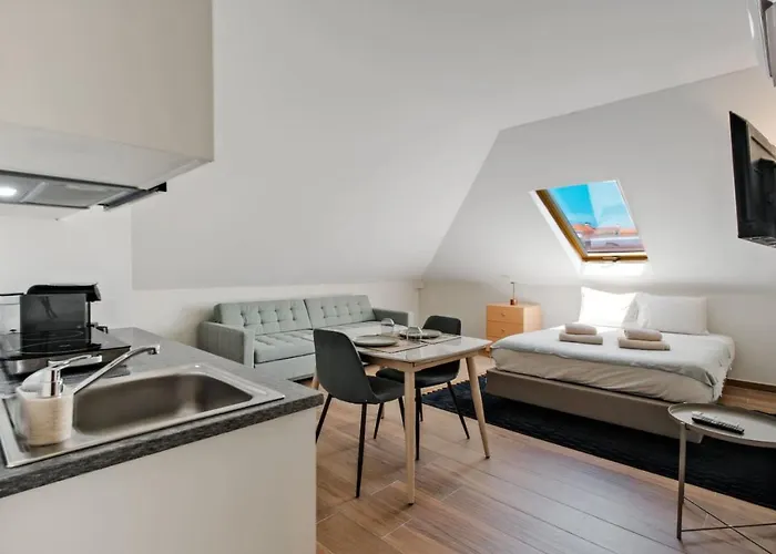 Lovely Fully Equipped Near Subway N12 * Lisbon